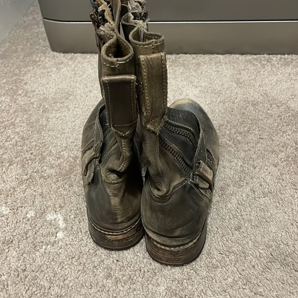 Bedstu intentionally worn biker boots - Picture 3 of 5